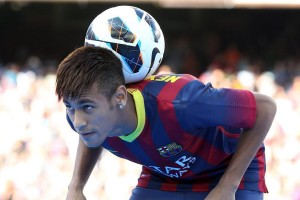 德甲赛季最佳阵容公布，拜仁五人入选，2021赛季德甲最佳球员