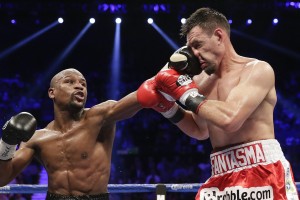 跨国举办的电竞盛会激发全球粉丝热情，国外电竞比赛